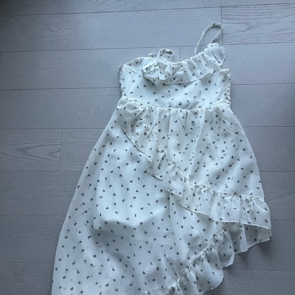 White dress never used but tags removed